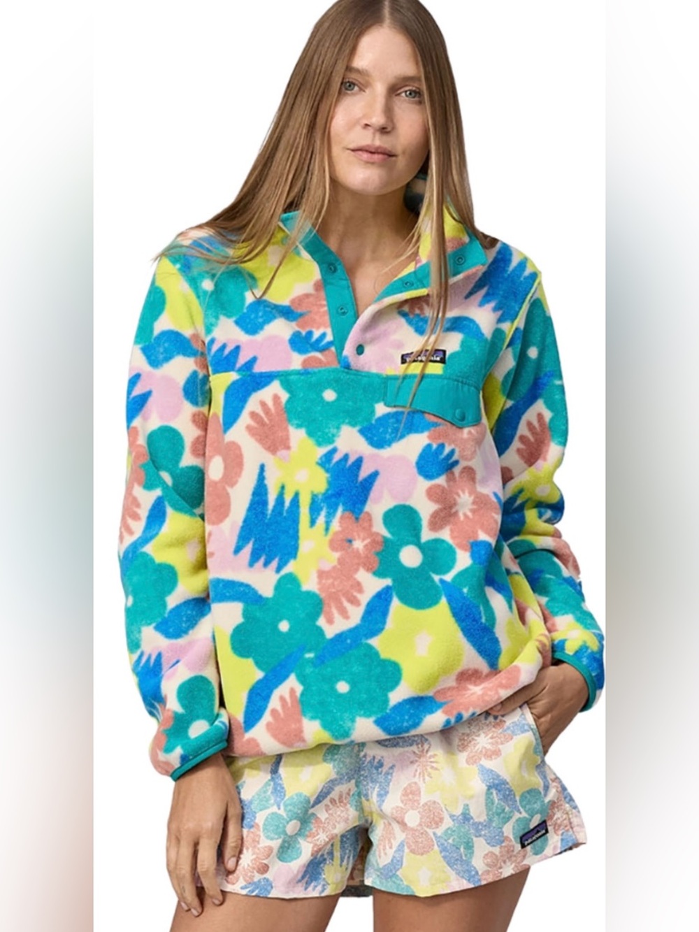 Patagonia Women's Lightweight Synchilla Snap-T Fleece Channeling Spring